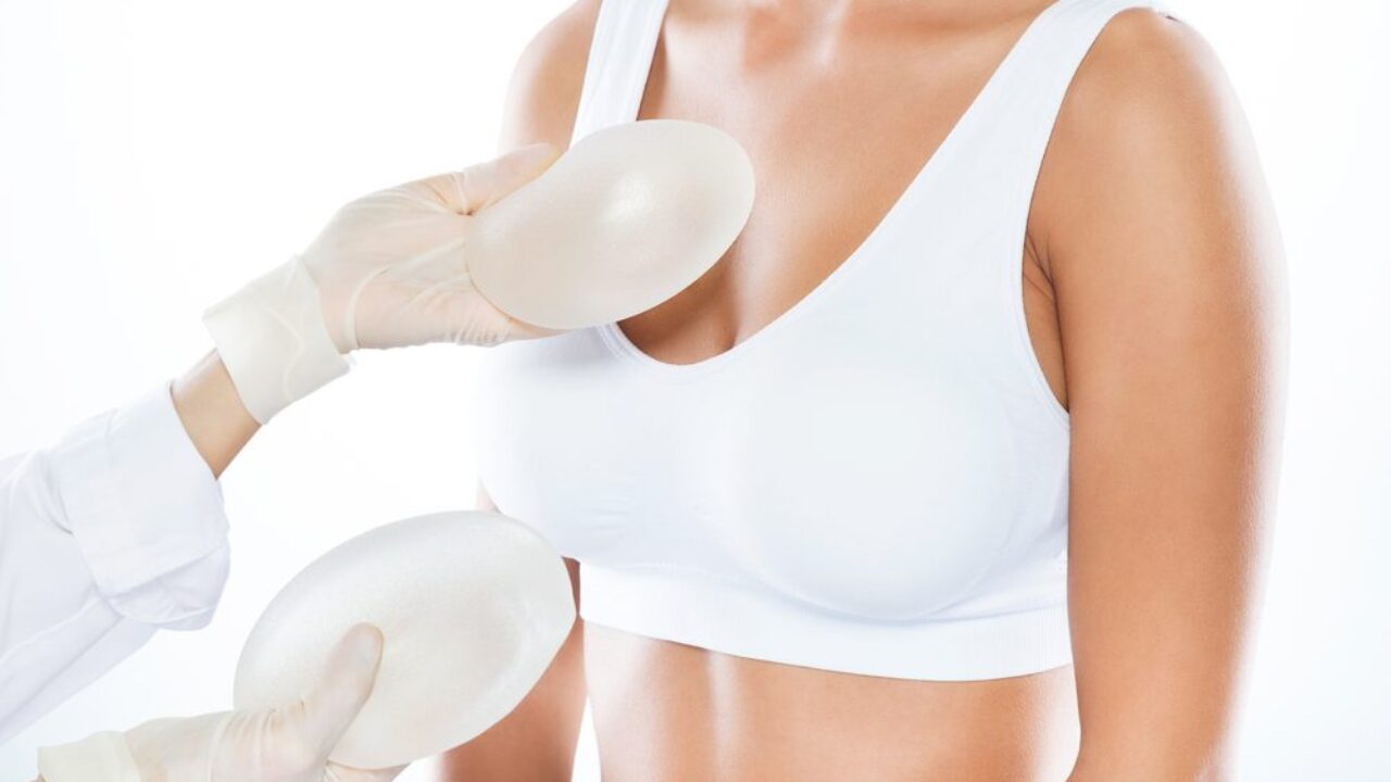 Benefits of Breast Enlargement for Women Who Want a Fuller Bust